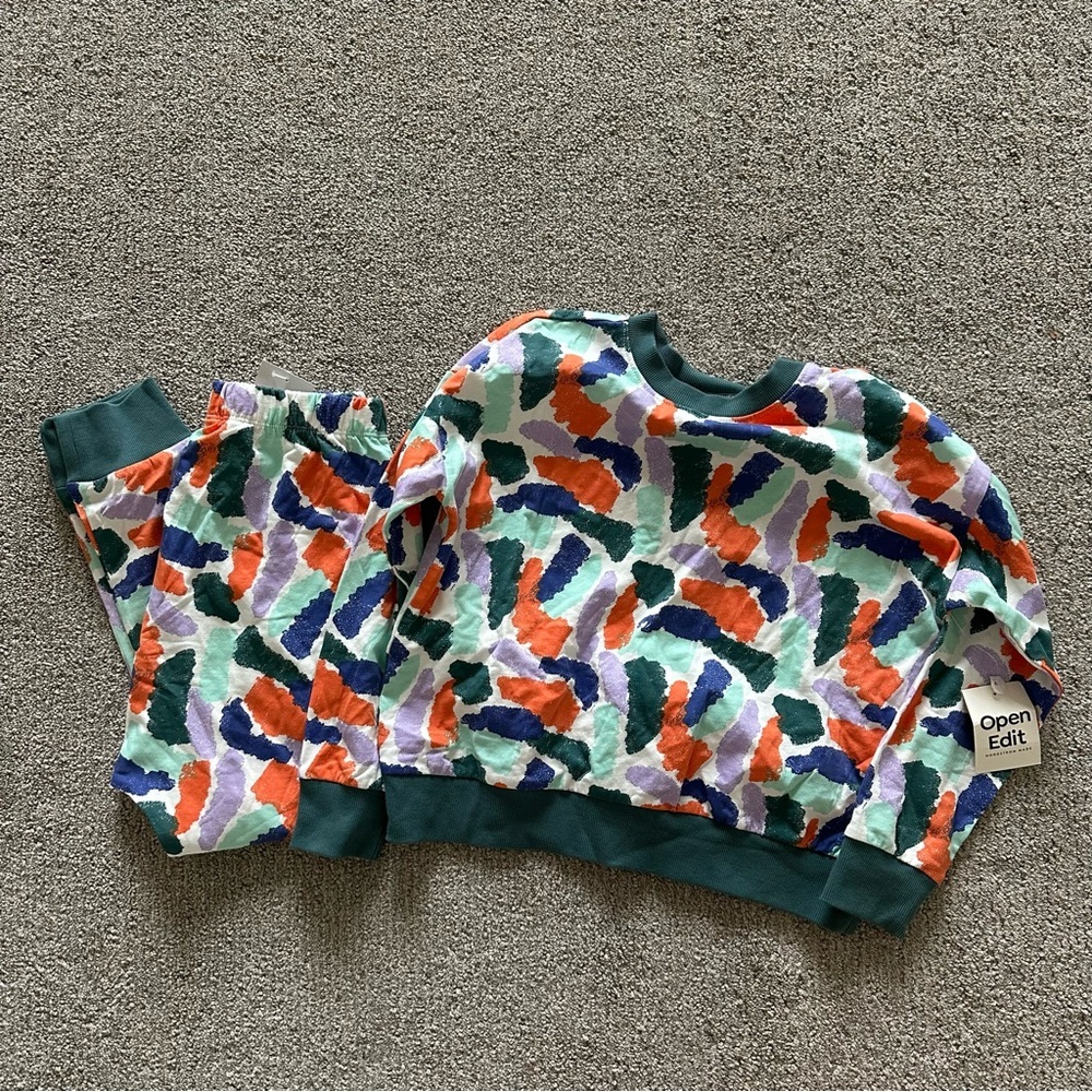 Open Edit Kid's 7 Ivory Cloud Teal Crayon Camo Long Sleeve Crew Neck & Pants